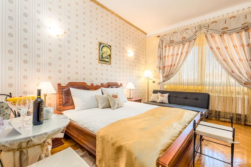 Villas Arbia - Margita Beach Hotel Банёл Экстерьер фото