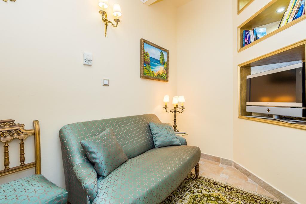 Villas Arbia - Margita Beach Hotel Банёл Экстерьер фото